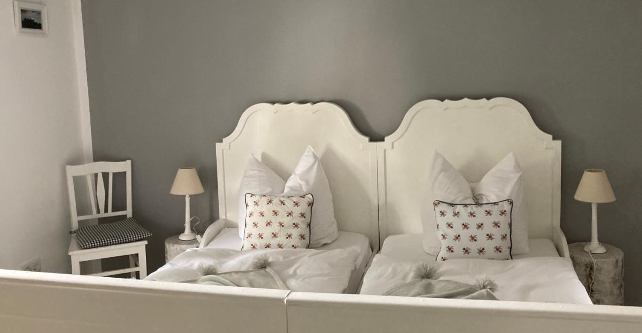 Guest House Dommitzsch מראה חיצוני תמונה